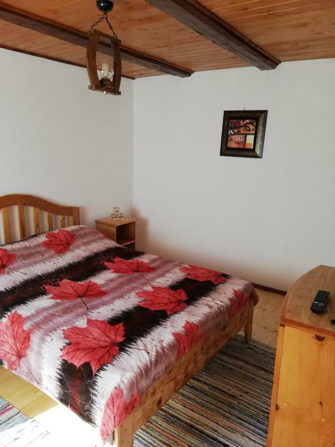 Rustic Rooms Risnov Bagian luar foto